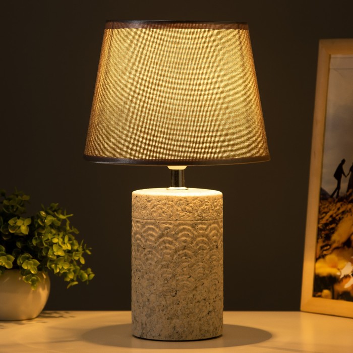 фото Настольная лампа "аста" е14 40вт 20х20х33 см risalux