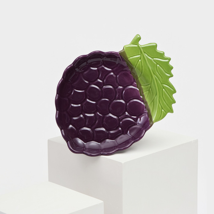 Тарелка керамическая Виноград, плоская, фиолетовая, 23,5 см, 1 сорт, Иран тарелка керамическая персия плоская 25 см синяя 1 сорт иран