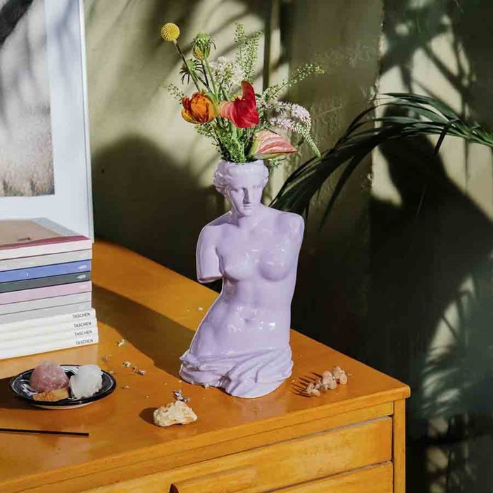 фото Ваза для цветов doiy venus, 31 см, цвет лиловый