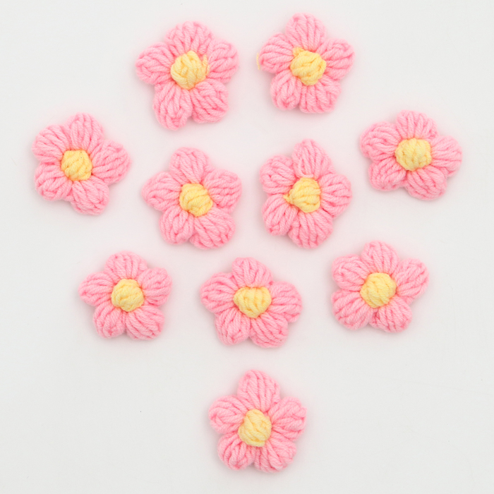 фото Цветок вязаный, набор 10 шт., размер 1 шт., 4 × 1,5 см, цвет нежно-розовый