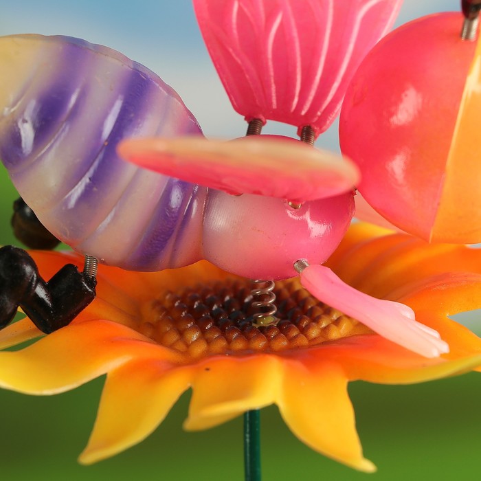 Декоративный штекер "Пчёлка на цветочке" микс