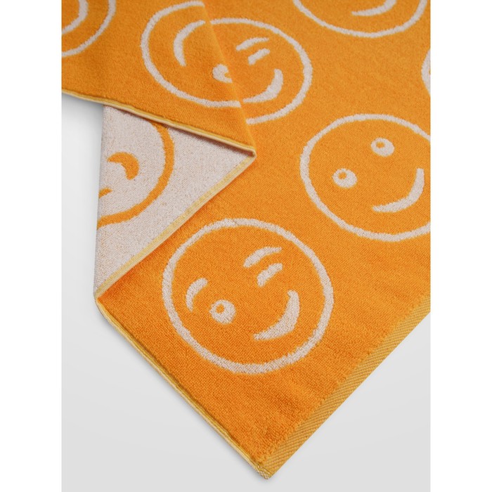 

Полотенце махровое Smile, размер 30х50 см, цвет оранжевый