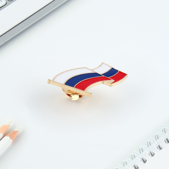 фото Значок "флаг рф", 3 х 2.2 см micio