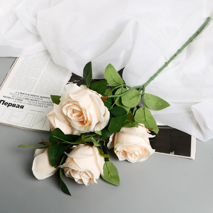 цена Цветы искусственные Роза Триза d-7 см 50 см, кремовый