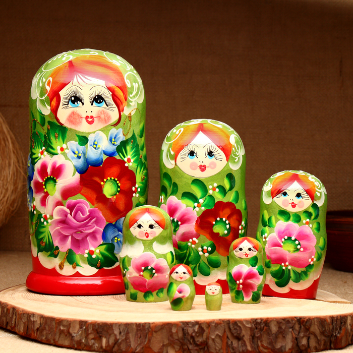 

Матрёшка 7-кукольная "Агнесса", 20-22 см