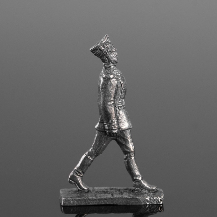 Оловянный солдатик "Офицер президентского полка"