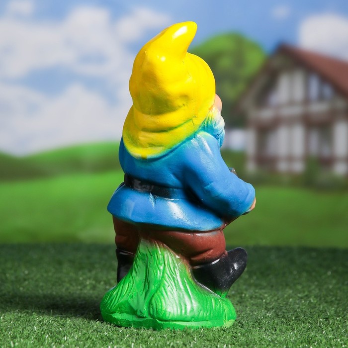 Садовая фигура "Гном с деньгами"
