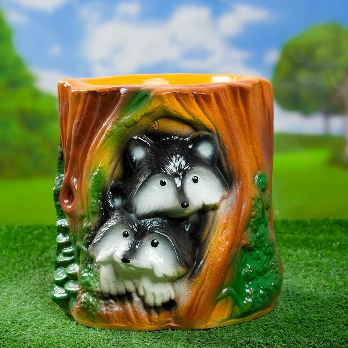 Фигурное кашпо "Еноты"