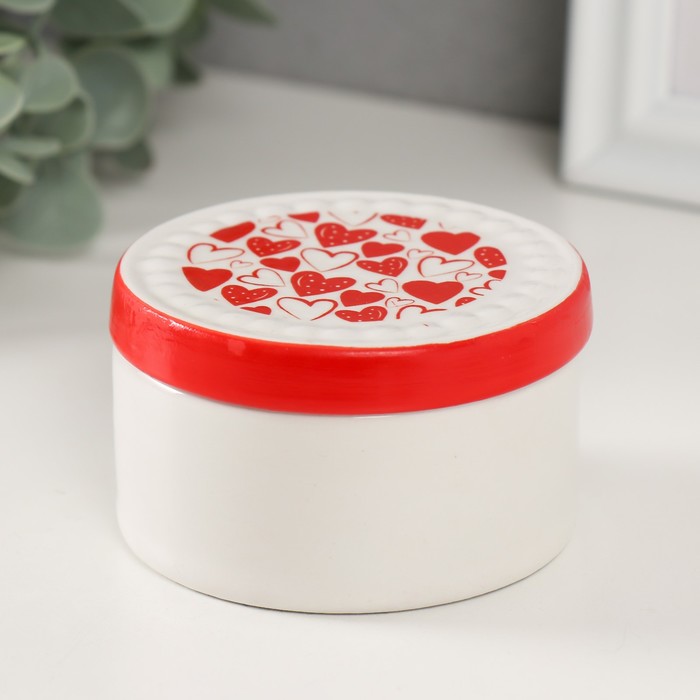 

Шкатулка керамика "Сердечки" 7,5х7,5х4,5 см