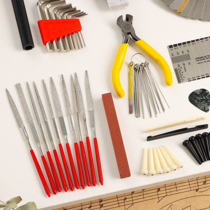 Набор инструментов и аксессуаров для ремонта гитары Music Life