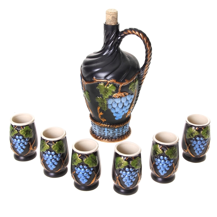 Штоф с рюмками "Корзинка" чёрная глазурь, синий виноград, 7 предметов, 0,7 л