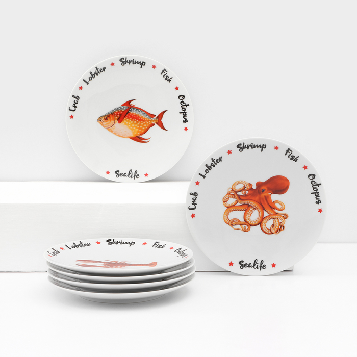 цена Набор фарфоровых тарелок Sealife, 6 предметов, рисунок МИКС