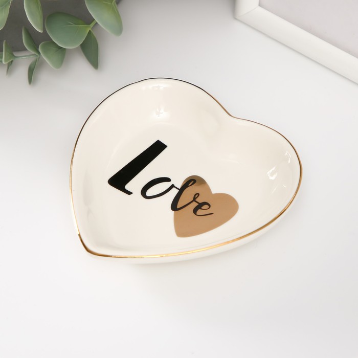 Сувенир керамика подставка под кольца Сердце. Любовь 10,5х10х2 см
