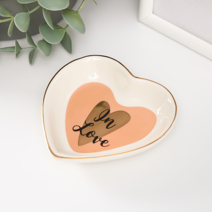 Сувенир керамика подставка под кольца Сердце. В любви 10,5х10х2 см
