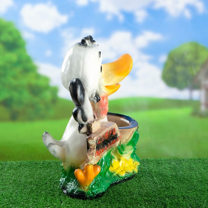 Фигурное кашпо "Гусёнок с табличкой: Добро пожаловать"