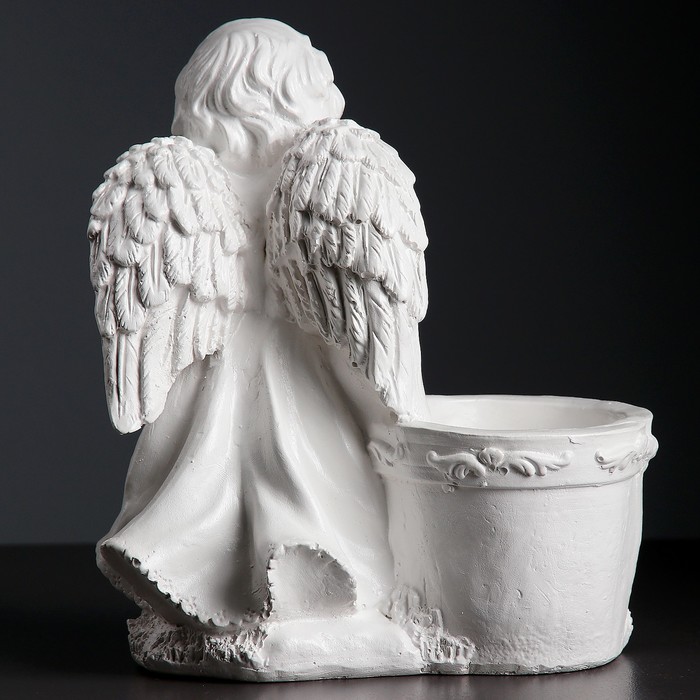 Фигурное кашпо "Ангел" белое