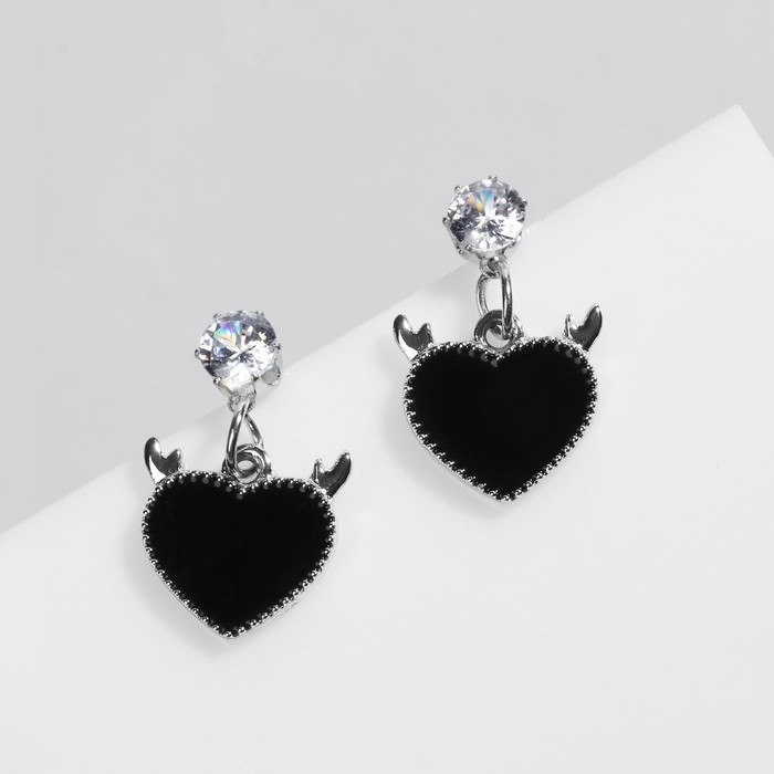 Серьги эмаль «Сердце» с рожками, цвет чёрный в серебре