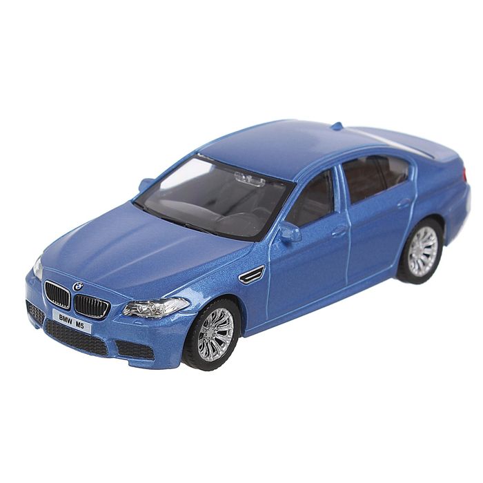Модель машины BMW M5, масштаб 1:43