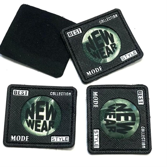 

Нашивка под кожу New Wear, размер 4x4,5 см, цвет чёрный с зеленым