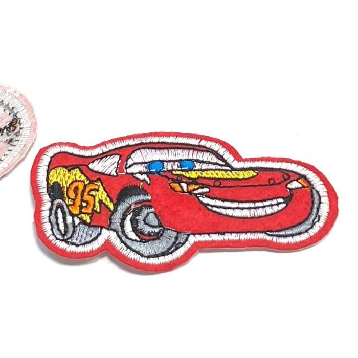 

Термоаппликация «Веселые машинки», размер 4,5x8,5 см