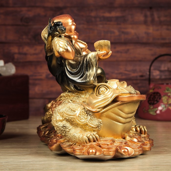 Копилка "Хотэй на жабе"