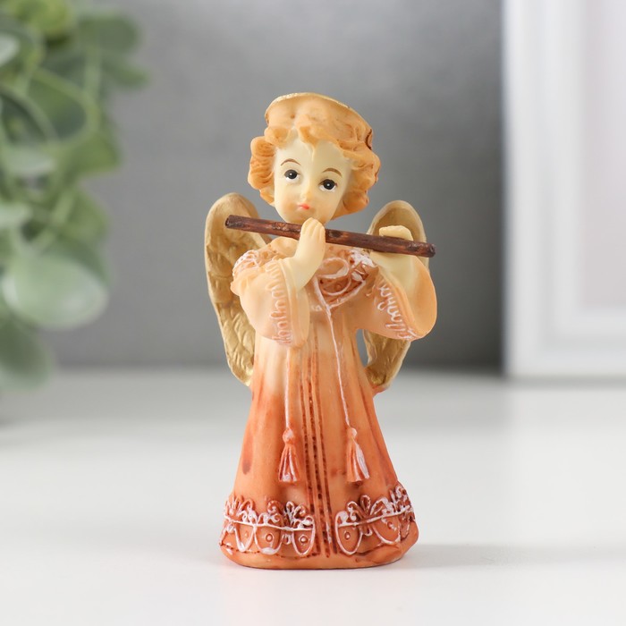цена Сувенир полистоун Ангел в платье с флейтой 8х4,3х3 см