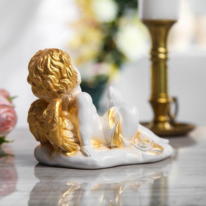 Статуэтка "Ангел лежащий" бело-золотая