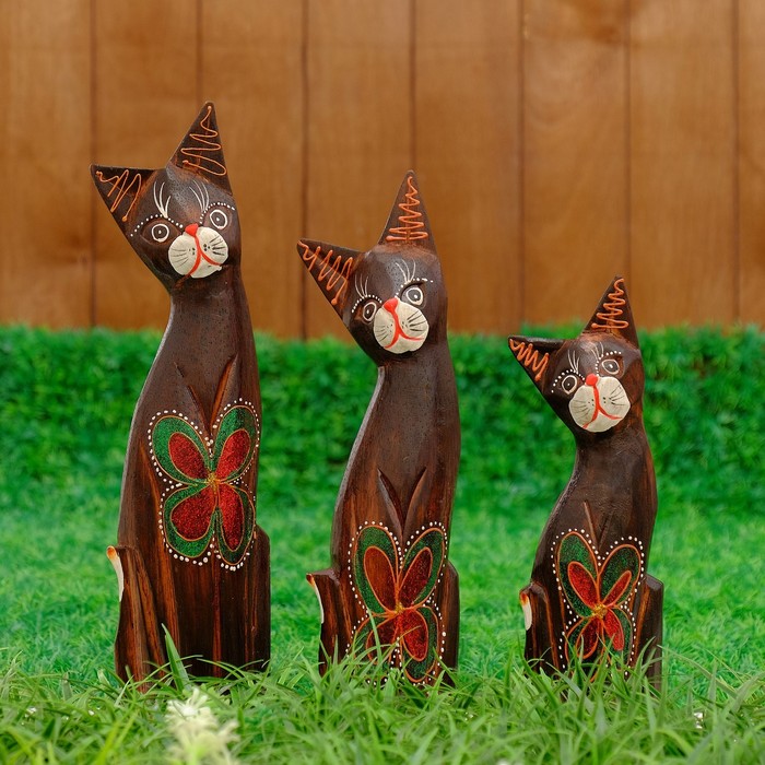 Набор кошек сувенирных "Кошки с цветком на брюшке", 3 шт