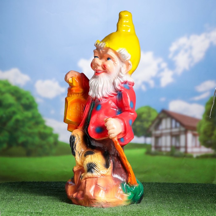 Садовая фигура "Гном с собакой и фонарём"