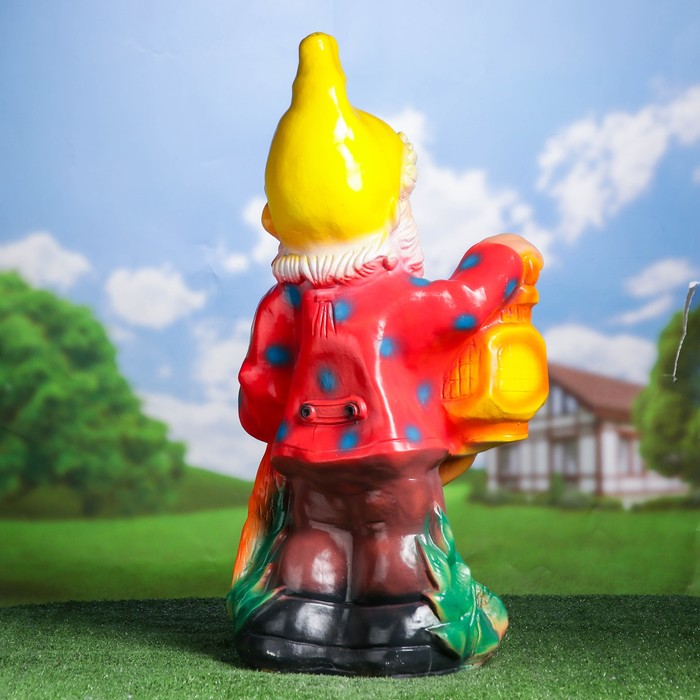 Садовая фигура "Гном с собакой и фонарём"