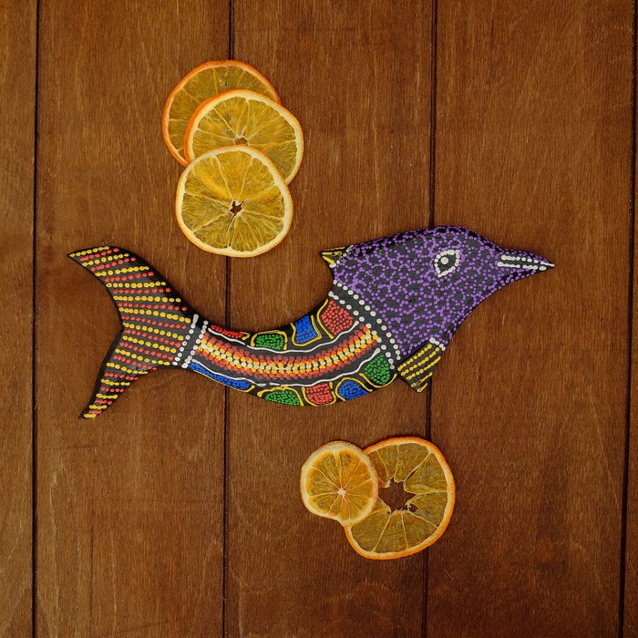 Панно декоративное "Дельфин с завитками"