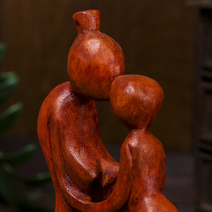 Сувенир "Мама с ребёночком"