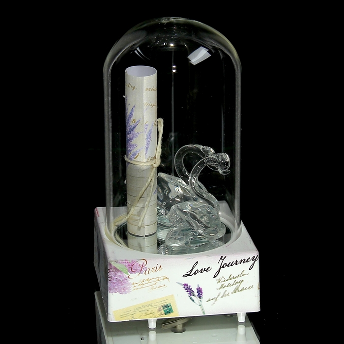 Сувенир музыкальный и световой колба "Лебедушки со свитком"