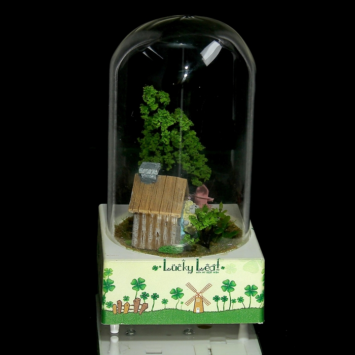 Сувенир музыкальный колба "Домик в лесу" МИКС