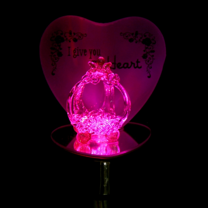 Сувенир "Карета у сердца" со светом