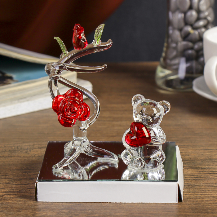 Сувенир световой "Медвежонок с сердцем у розы"