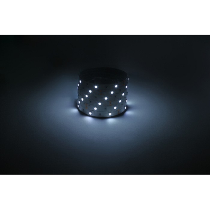 Светодиодная лента ЭРА 12В, SMD5050, 5 м, IP20, 7.2Вт/м, 30 LED/м, 6500К светодиодсветильник лента smd5050 для комнаты неосветильник led лампа с bluetooth для украшения спальни 1 5 м 10 м 15 м 20 м 30 м