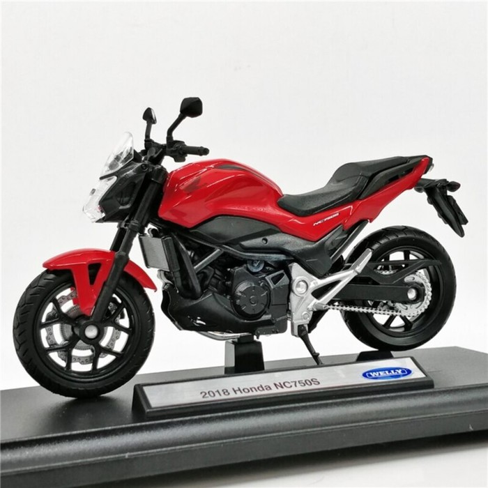 

Модель мотоцикла Honda NC750S 1:18