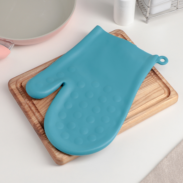 Рукавица для горячего, силиконовая "Дот", цвета МИКС