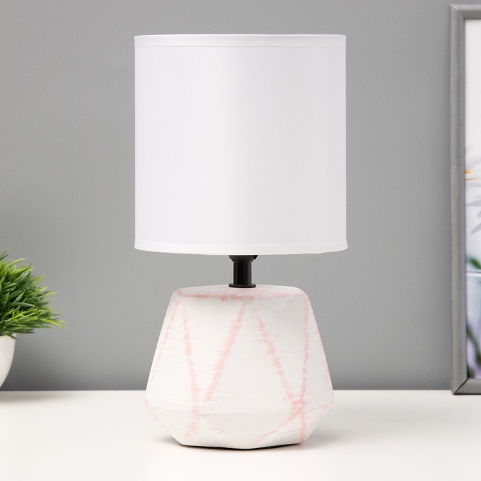 Настольная лампа Аделла Е14 40Вт бело-розовый 15х15х29 см