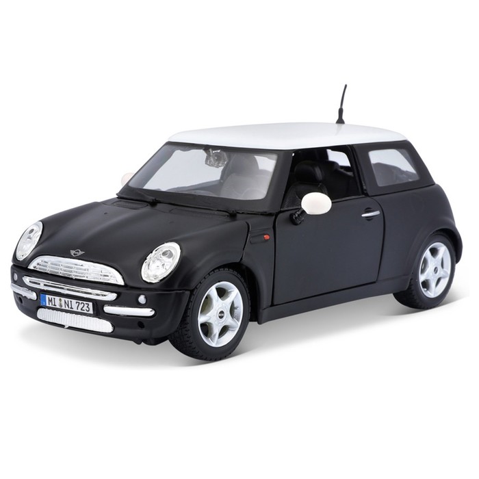 

Машинка Maisto Die-Cast Mini Cooper, открывающиеся двери, 1:24, цвет чёрный с белой крышей