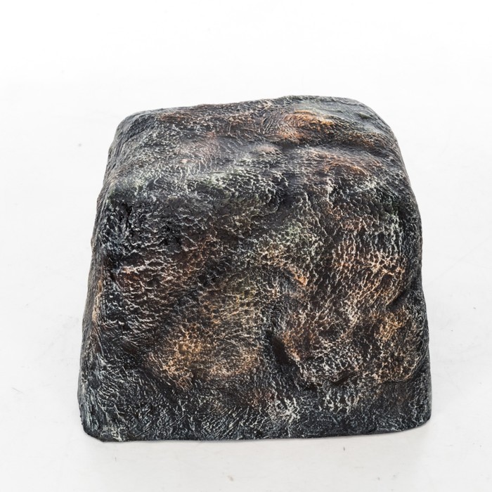 Крышка люка Камень валун, 40х35х28см декоративный камень валун s07 ø68 см