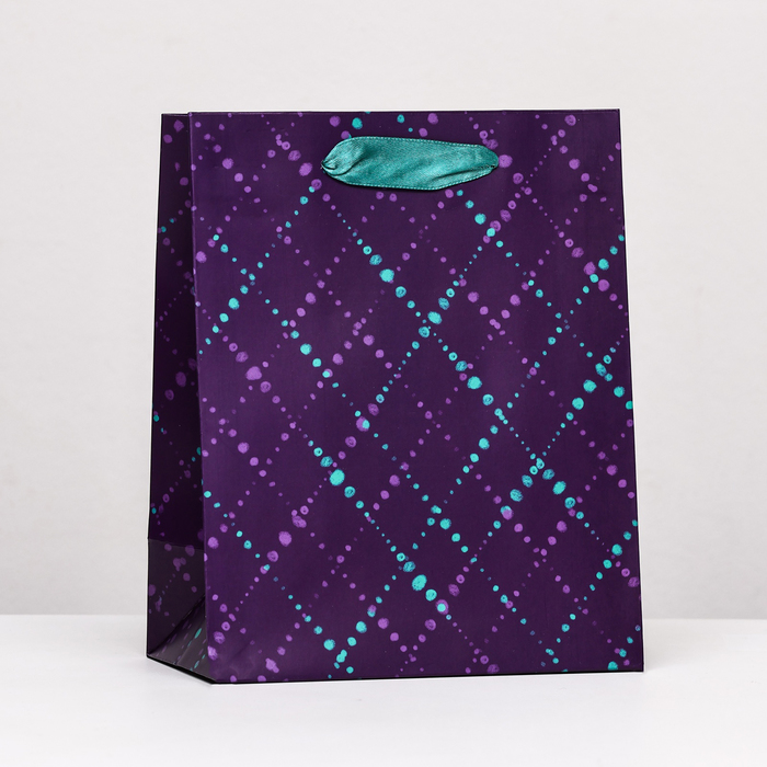 Пакет подарочный Ромбы фиолетовый , 18 х 22,3 х 10 см