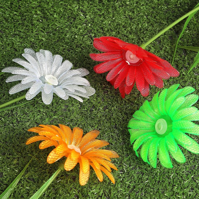 Декоративный штекер на солнечной батарее "Ромашка" микс