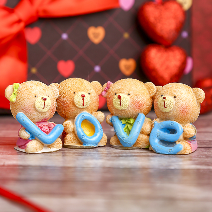 Сувенир набор 4 шт "Медвежата с надписью Love"