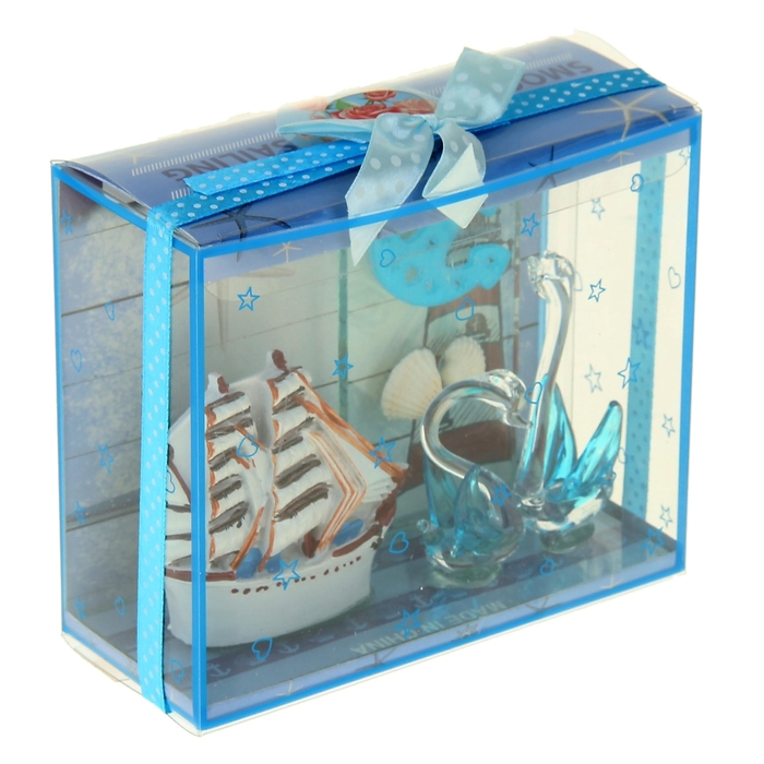 Сувенир световой "Кораблик и лебедушки"