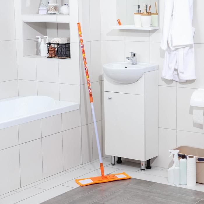 Швабра плоская, телескопическая ручка 68-120 см, насадка из микрофибры "Лето"