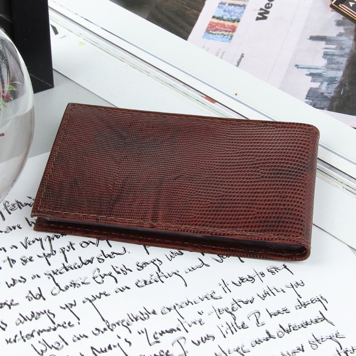 Визитница, 1 ряд, 16 карманов, игуана, цвет тёмно-коричневый