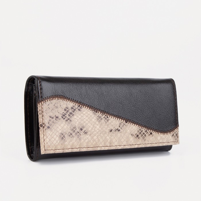 Кошелёк женский на кнопке, 2 отдела, отдел для монет, бежевый питон/коричневый глянцевый