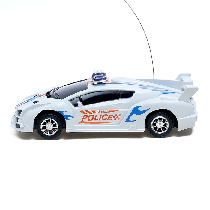 Машина радиоуправляемая "Полиция", работает от батареек